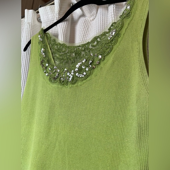 Embellished Lime Green Ribbed Tank Top - Picture 2 of 6